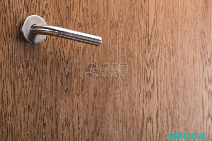 家用金属把手的清洁秘籍，轻松去除污渍 (家用金属把手怎么安装)