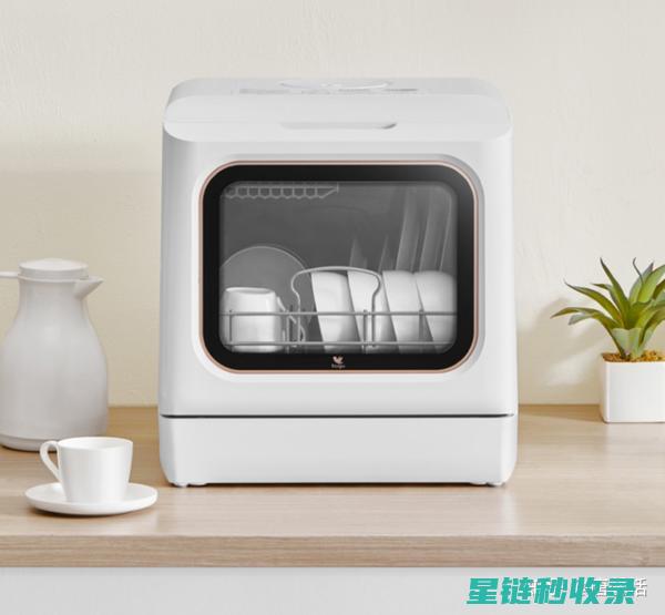 洗碗机清洁剂盒：清洁剂与食物残渣的分离技巧 (洗碗机清洁剂放在哪个位置)